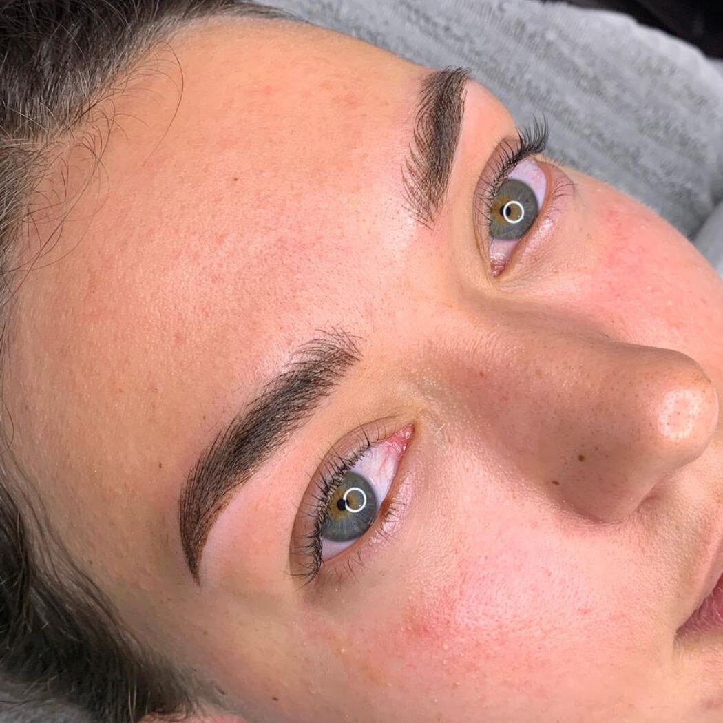 Augenbrauen Permanent Make-Up bei Aesthetik by Ina Zierhut