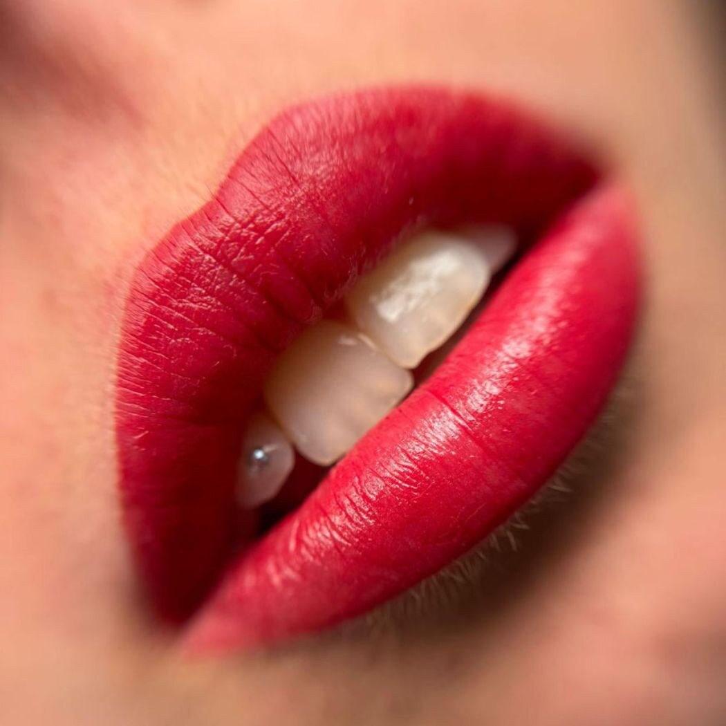 Lippen Permanent Make-Up bei Aesthetik by Ina Zierhut