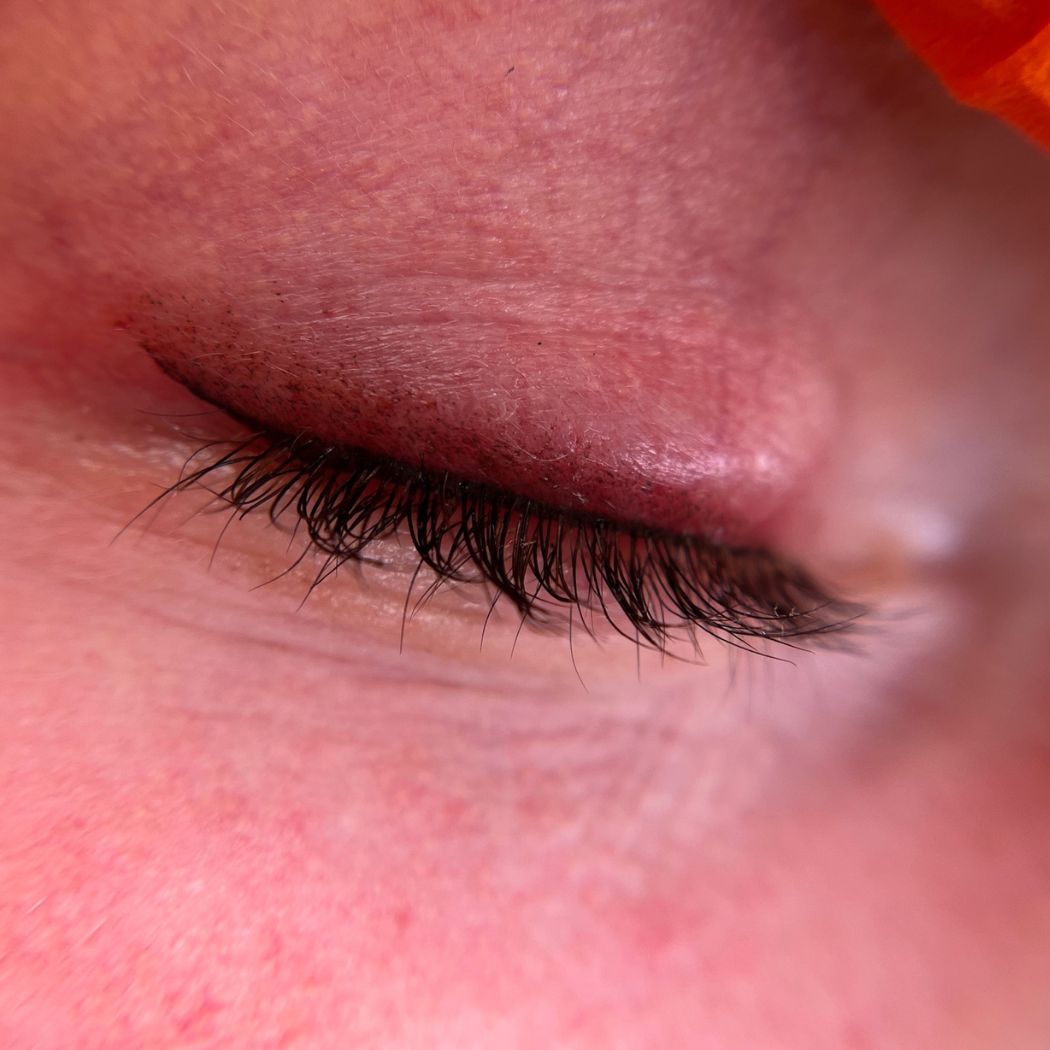 Eyeliner Permanent Make-Up bei Aesthetik by Ina Zierhut